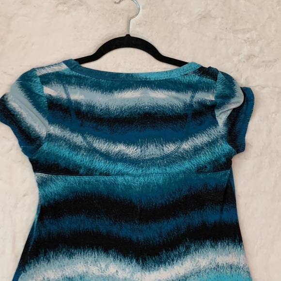 🌺2 for $23 🌺 Karen Kane T-shirt Dress in Aquas and Blues - Picture 8 of 10